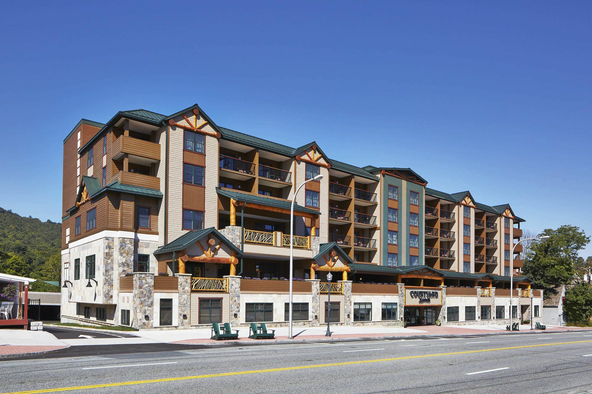 Courtyard By Marriott Lake George Exterior photo